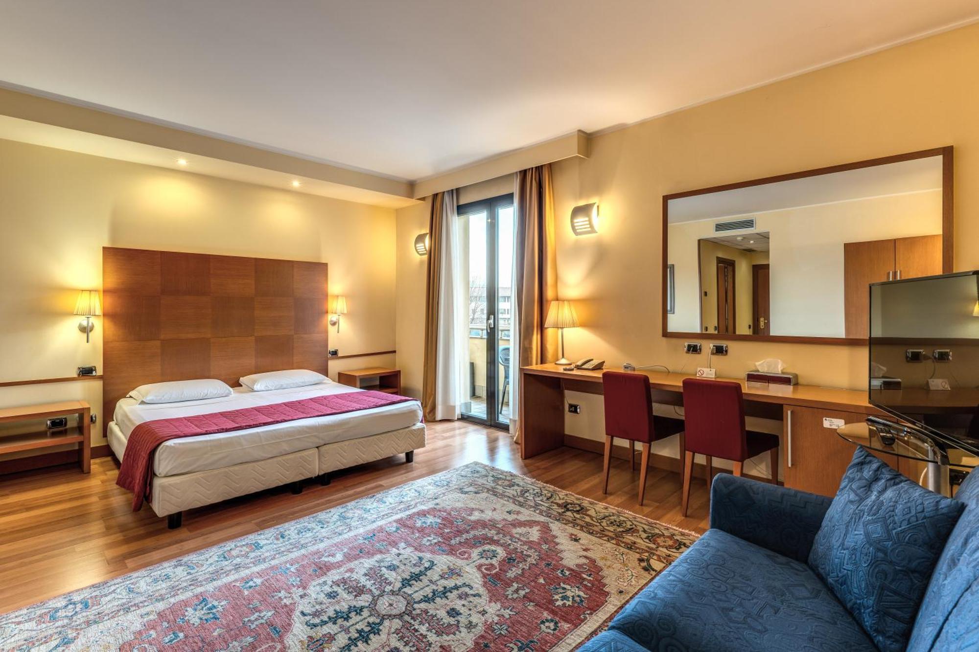 Luna Lago Maggiore Arona